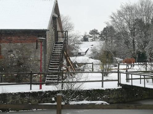 L'Ecrin Du Val De Sambre Panzió Maubeuge Kültér fotó